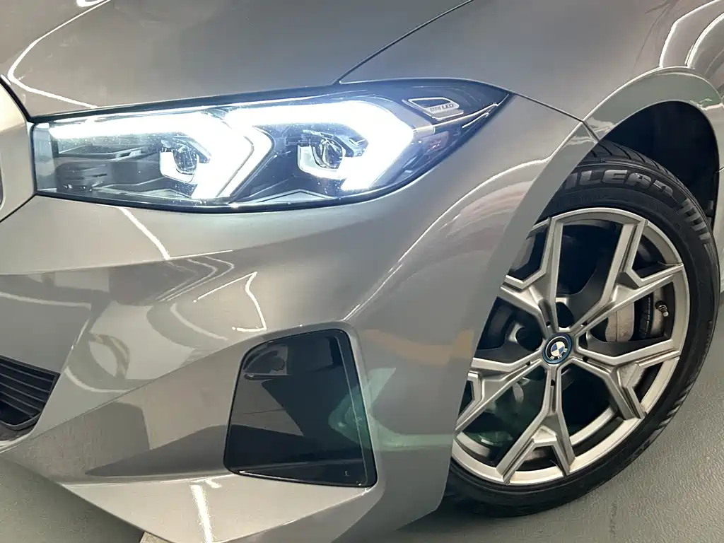BMW BMW i3 2023 eDrive 35 L 2023 - thumbnail 16
