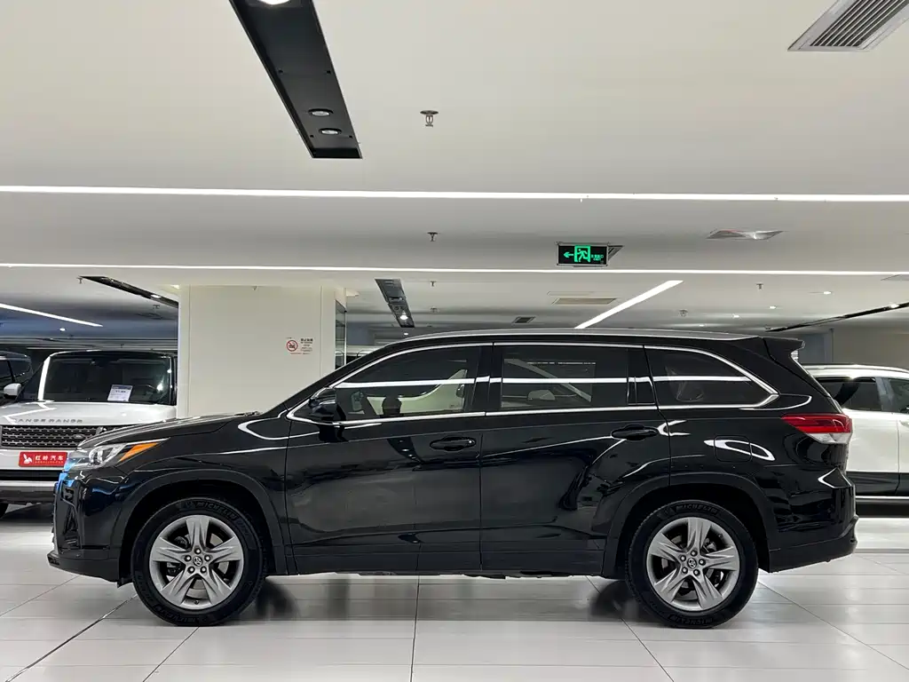 Toyota Toyota Highlander 2018 2.0T AWD Premium Edition 7-seater China V 2018 - thumbnail 4