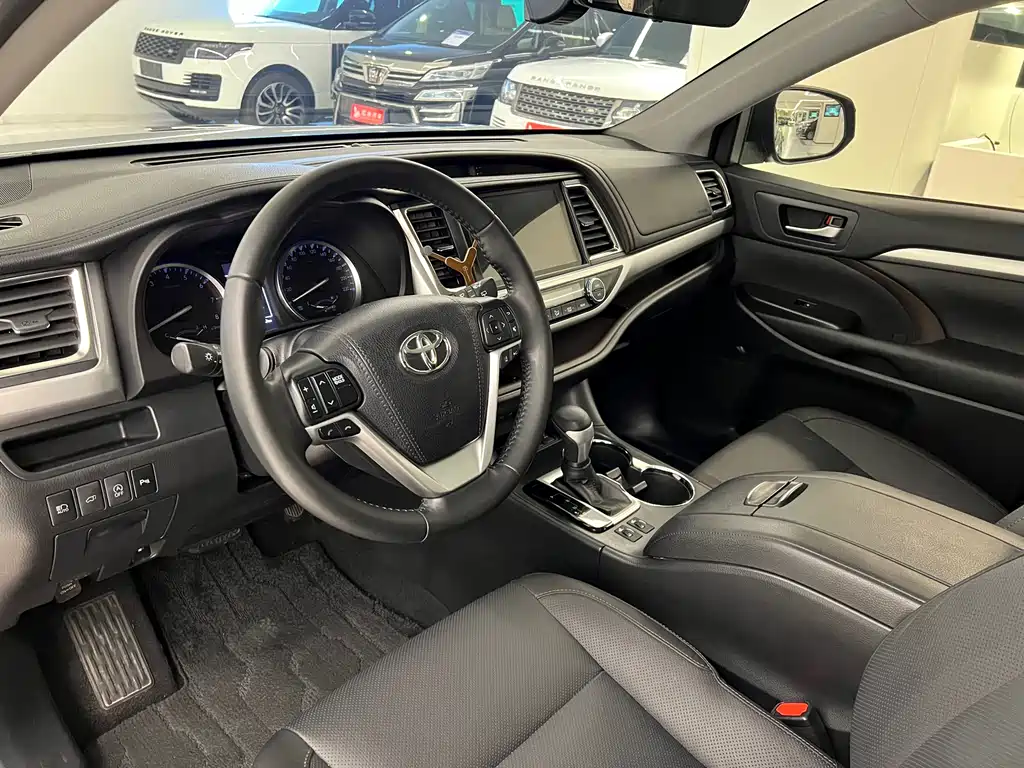 Toyota Toyota Highlander 2018 2.0T AWD Premium Edition 7-seater China V 2018 - thumbnail 9