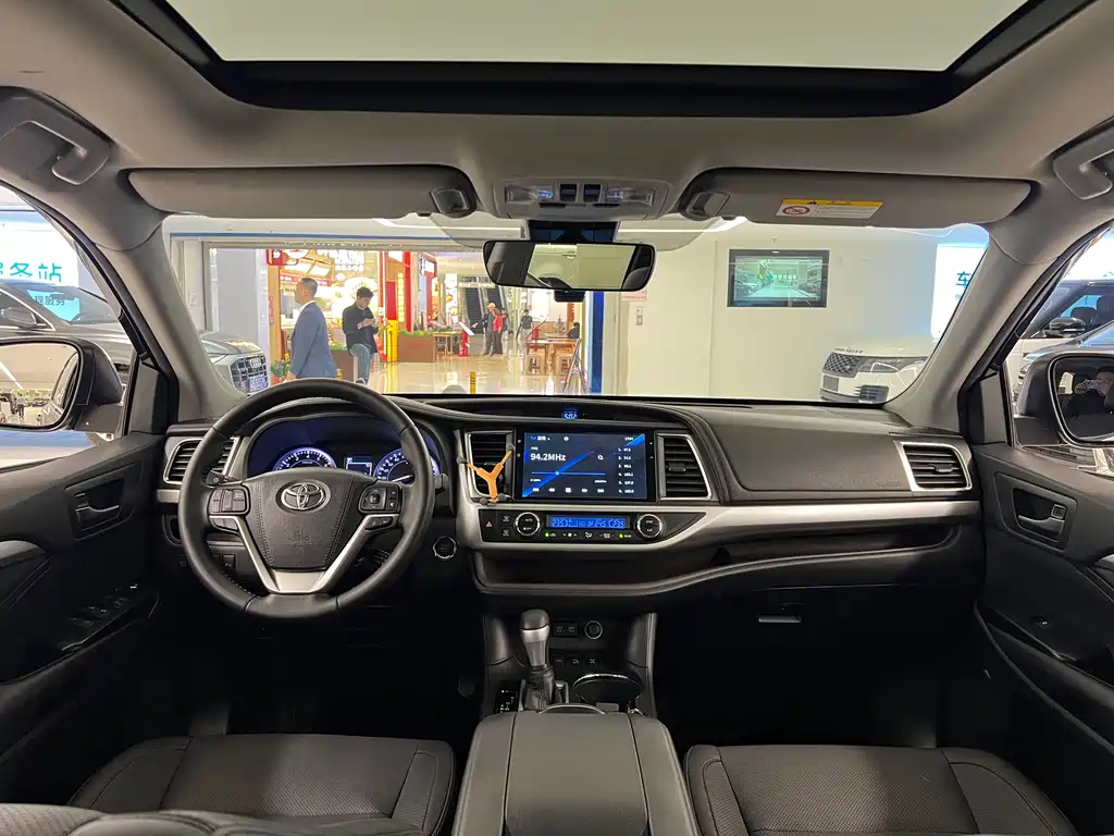 Toyota Toyota Highlander 2018 2.0T AWD Premium Edition 7-seater China V 2018 - thumbnail 21