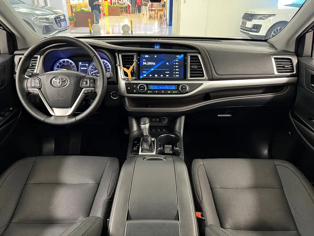 Toyota Toyota Highlander 2018 2.0T AWD Premium Edition 7-seater China V 2018 - thumbnail 23