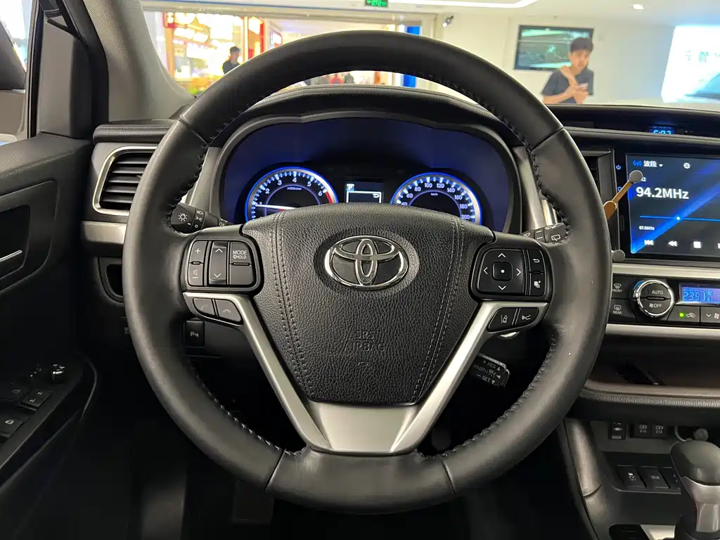 Toyota Toyota Highlander 2018 2.0T AWD Premium Edition 7-seater China V 2018 - thumbnail 26