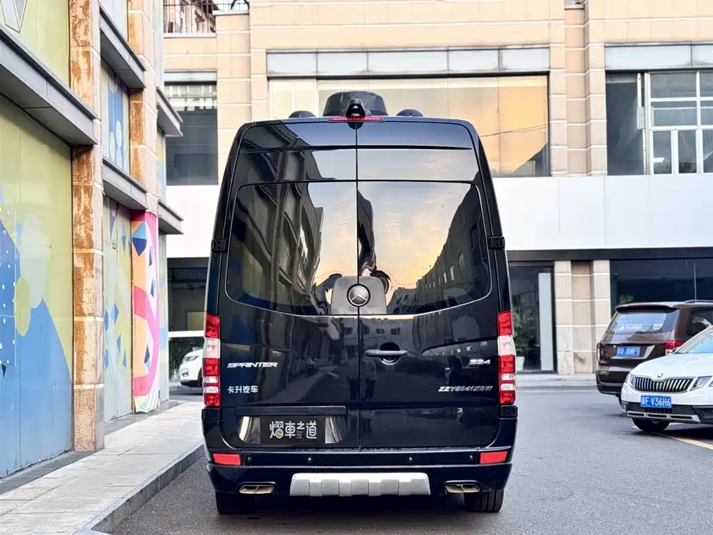 Mercedes-Benz Mercedes-Benz Sprinter 2017 3.5L Automatic 2019 - thumbnail 4