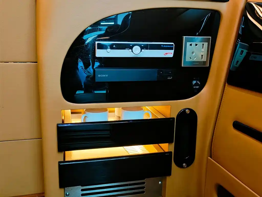 Mercedes-Benz Mercedes-Benz Sprinter 2017 3.5L Automatic 2019 - thumbnail 30