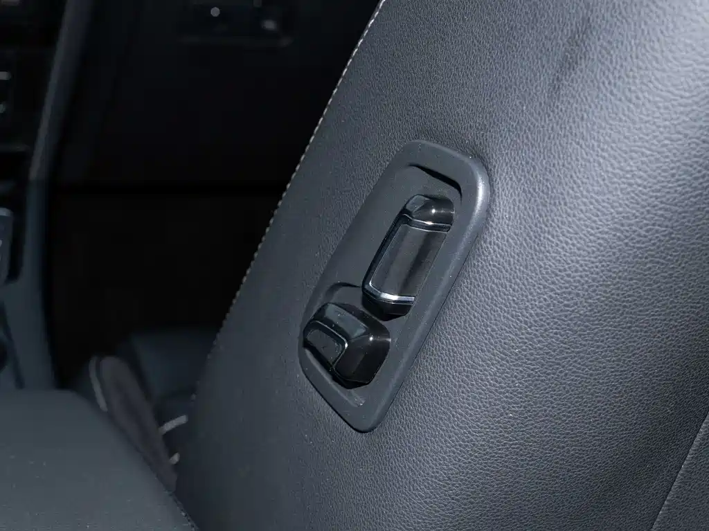 Volkswagen Magotan 2020 330TSI DSG Leading Edition 2021 - thumbnail 15