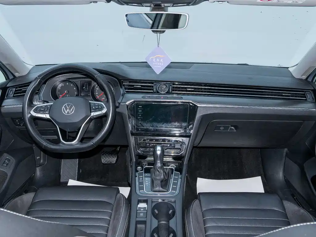 Volkswagen Magotan 2020 330TSI DSG Leading Edition 2021 - thumbnail 18