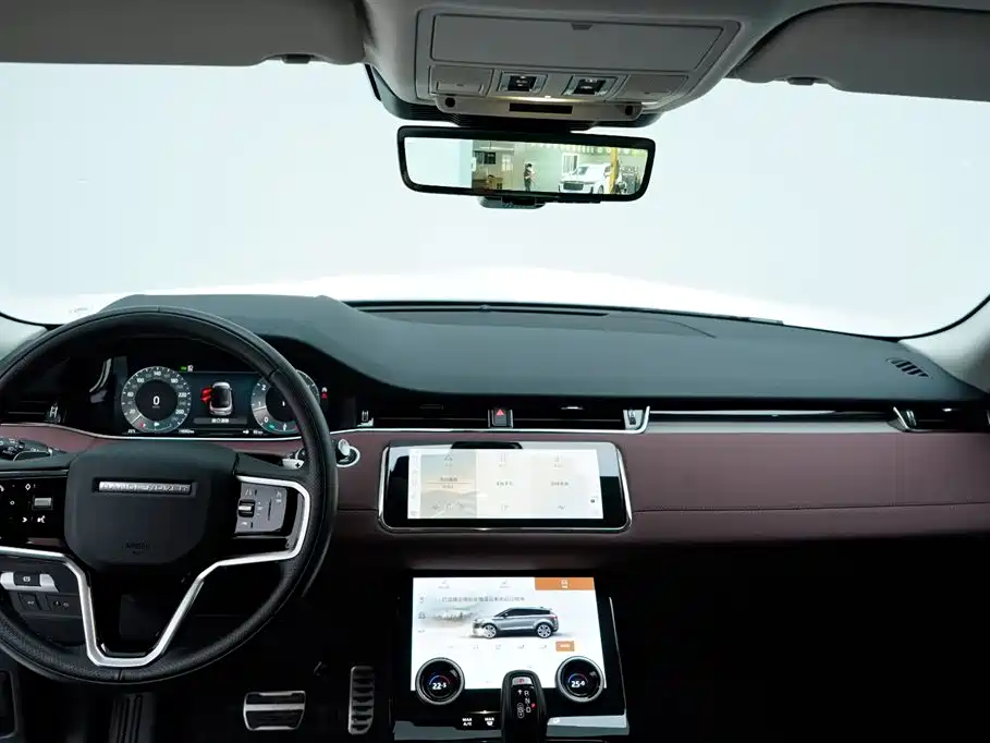 Land Rover Range Rover Evoque 2023 Model Evoque L 249PS Luxury Edition 2024 - thumbnail 17