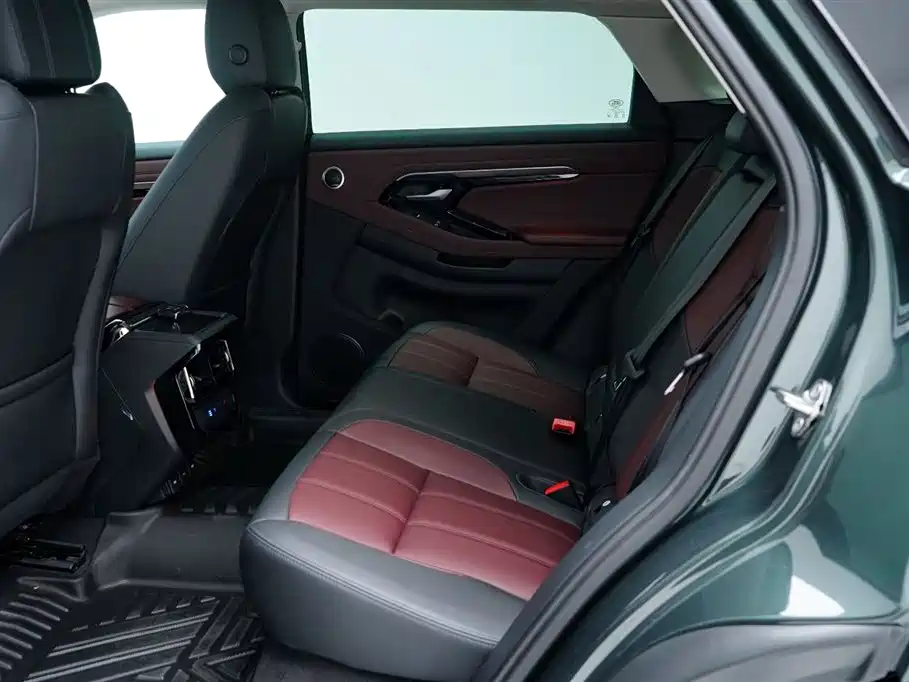 Land Rover Range Rover Evoque 2023 Model Evoque L 249PS Luxury Edition 2024 - thumbnail 20