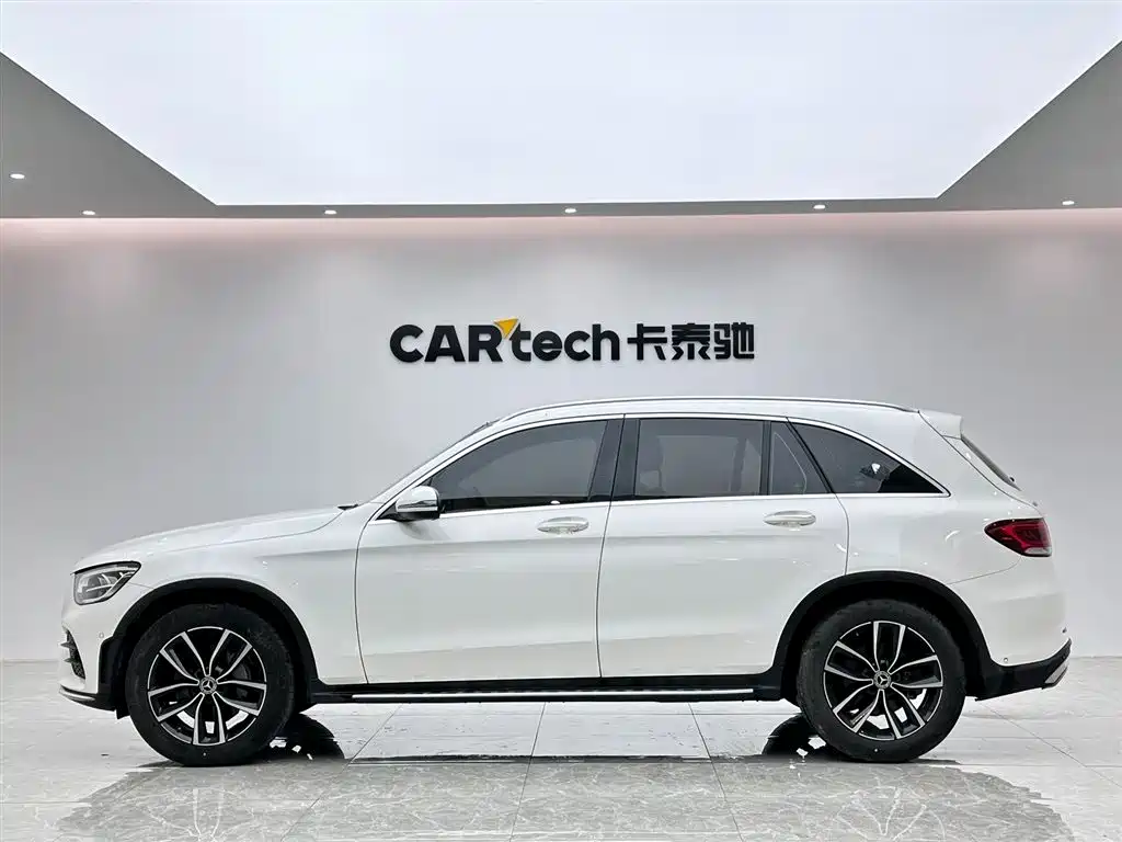 Mercedes-Benz Mercedes-Benz GLC 2021 GLC 300 L 4MATIC Sport Edition 2021 - thumbnail 2