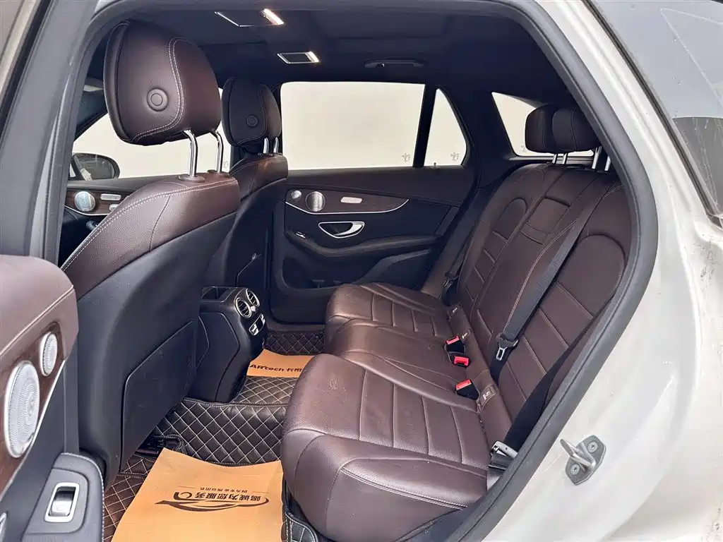 Mercedes-Benz Mercedes-Benz GLC 2021 GLC 300 L 4MATIC Sport Edition 2021 - thumbnail 9