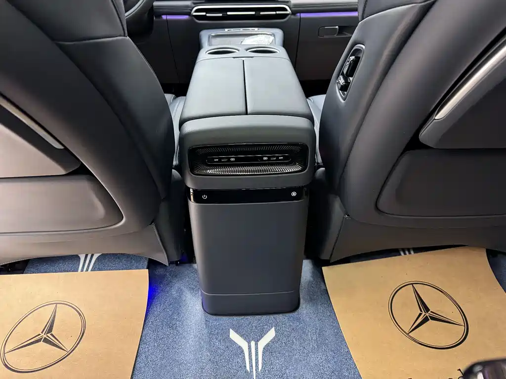 Lantu Auto Lantu Dreamer 2026 PHEV Qiankun Ultra 2025 - thumbnail 14