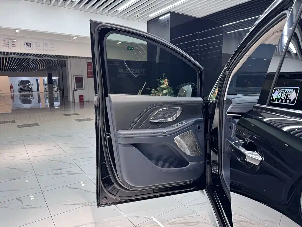Lantu Auto Lantu Dreamer 2026 PHEV Qiankun Ultra 2025 - thumbnail 15
