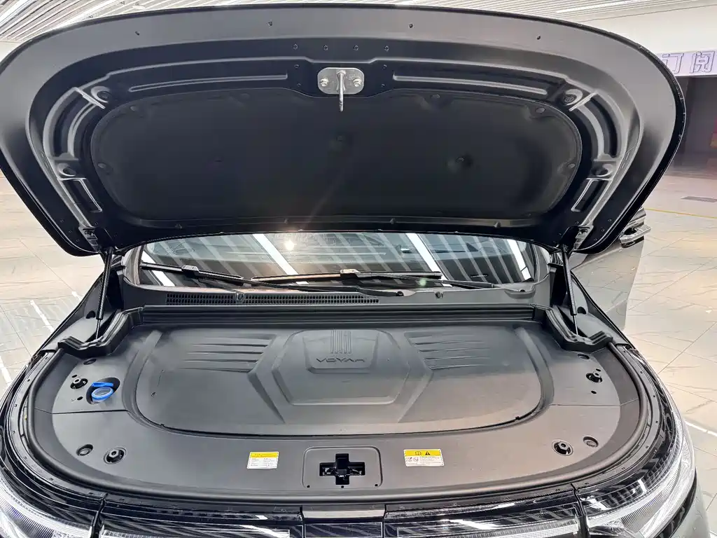 Lantu Auto Lantu Dreamer 2026 PHEV Qiankun Ultra 2025 - thumbnail 16