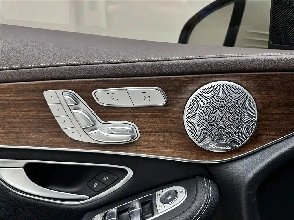 Mercedes-Benz Mercedes-Benz GLC 2021 GLC 300 L 4MATIC Sport Edition 2021 - thumbnail 15