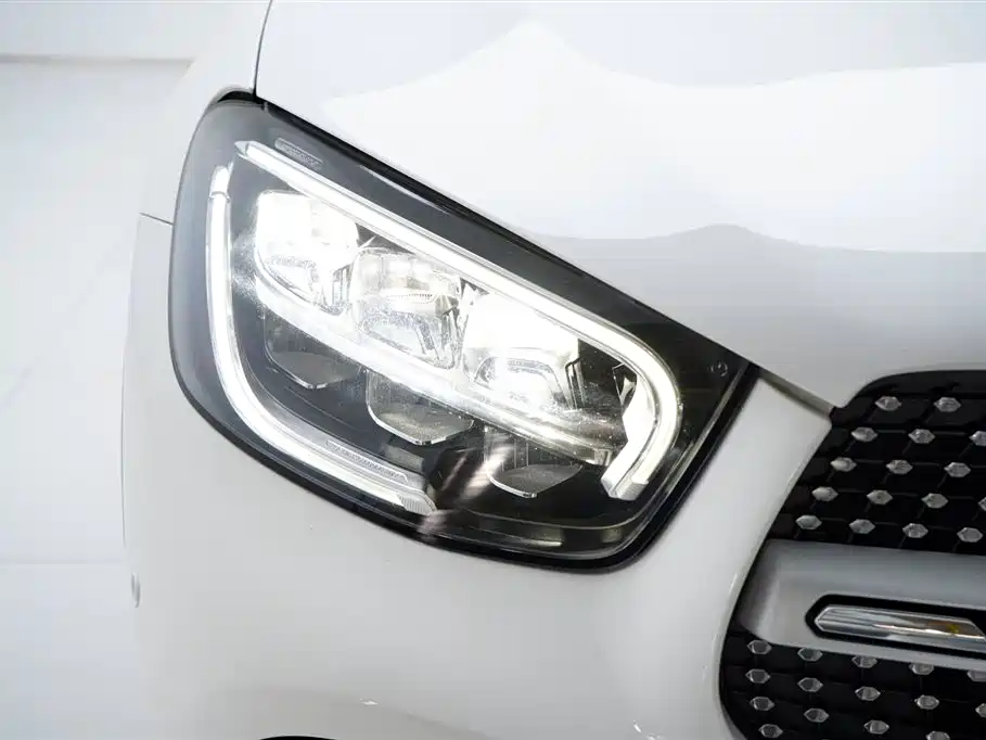 Mercedes-Benz Mercedes-Benz GLC 2022 Facelift GLC 260 L 4MATIC Luxury Edition 2022 - thumbnail 27