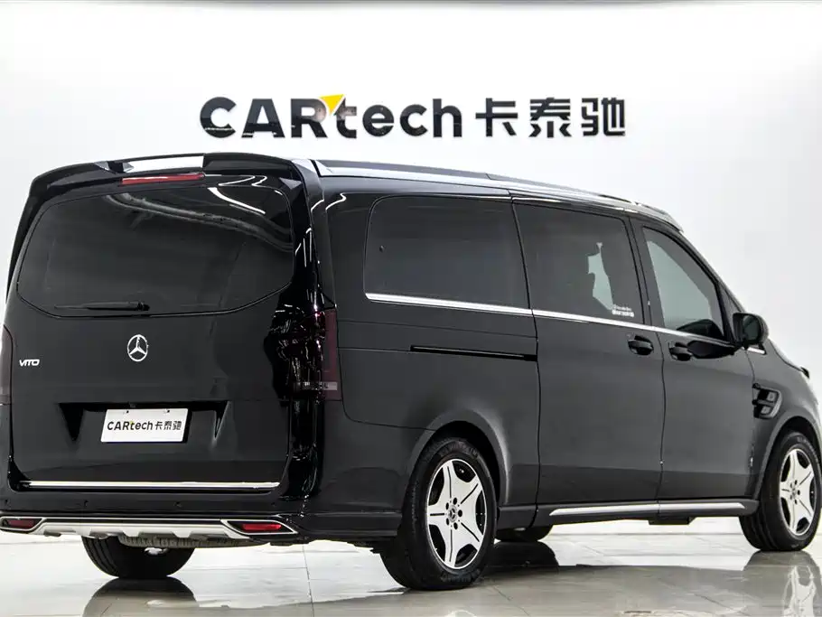 Mercedes-Benz Vito 2023 2.0T Business Edition 7-seater 2024 - thumbnail 4