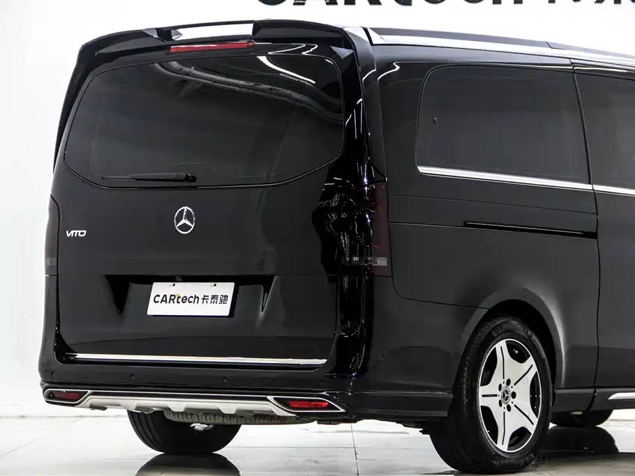 Mercedes-Benz Vito 2023 2.0T Business Edition 7-seater 2024 - thumbnail 9