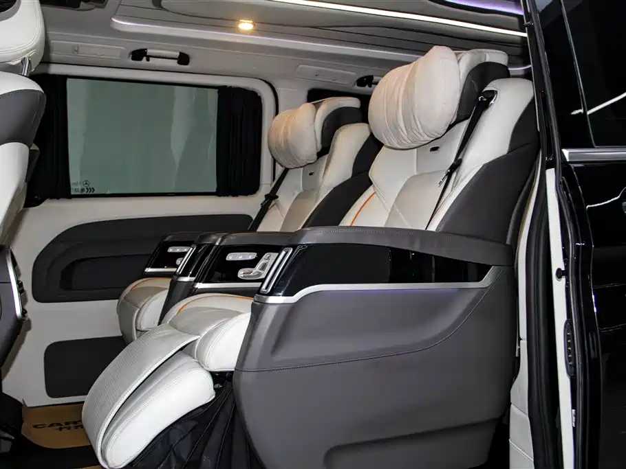 Mercedes-Benz Vito 2023 2.0T Business Edition 7-seater 2024 - thumbnail 28