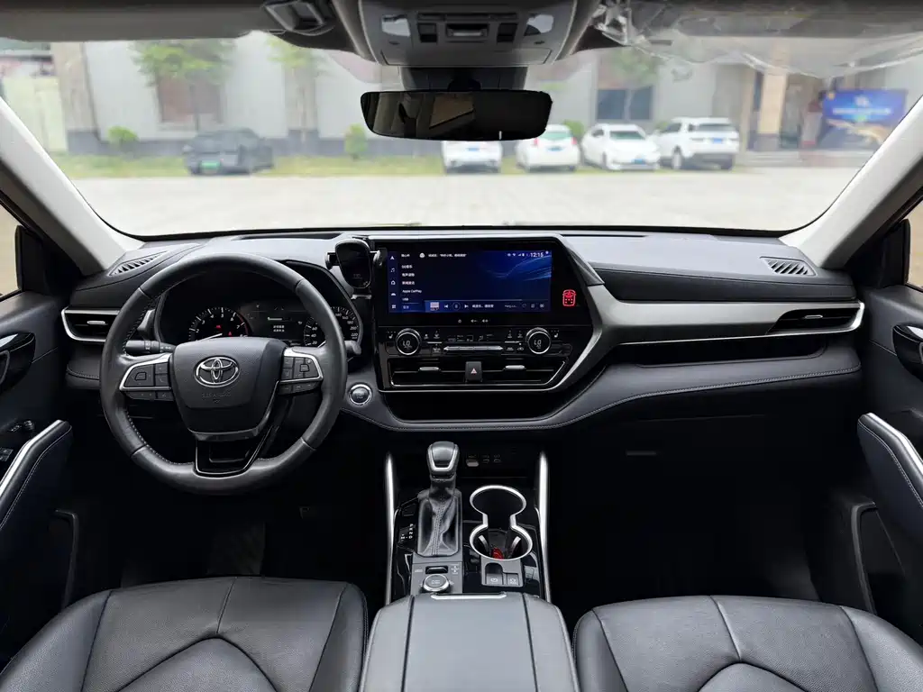 Toyota Toyota Highlander 2022 380T AWD Premium Edition 7-seater 2023 - thumbnail 9