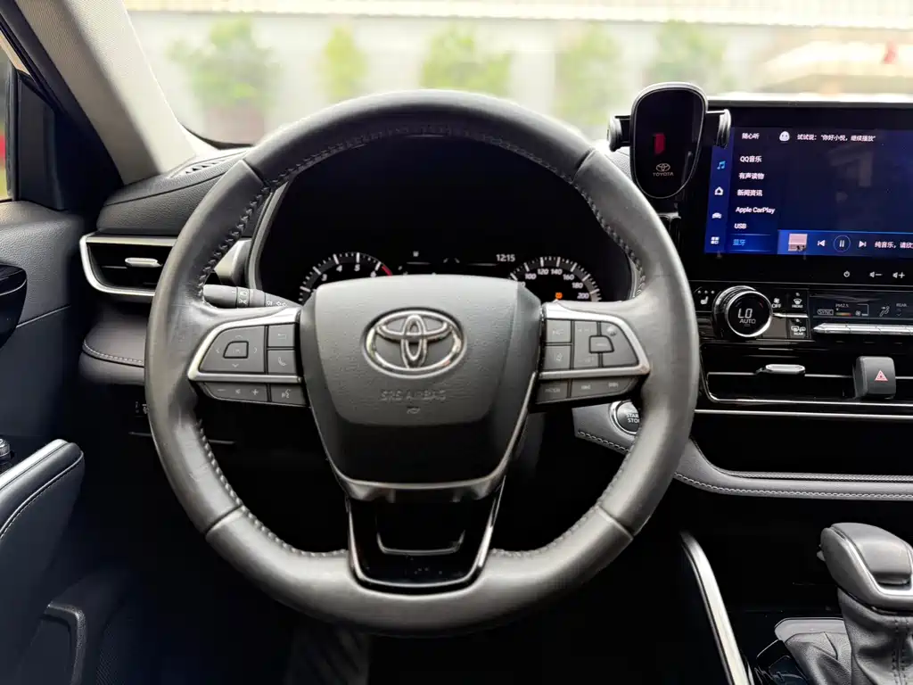 Toyota Toyota Highlander 2022 380T AWD Premium Edition 7-seater 2023 - thumbnail 11