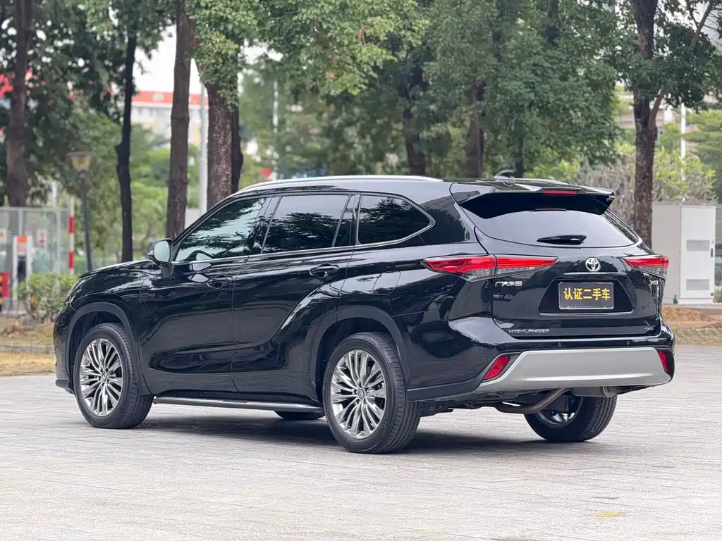 Toyota Toyota Highlander 2022 380T AWD Premium Edition 7-seater 2023 - thumbnail 20