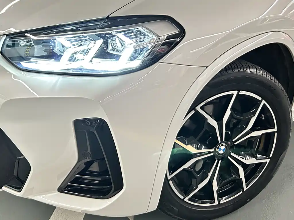 BMW BMW X3 2022 xDrive25i M Sport Package 2022 - thumbnail 12