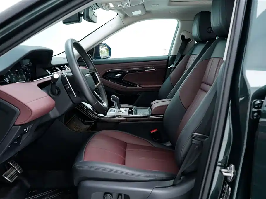 Land Rover Range Rover Evoque 2023 L 249PS Luxury Edition 2024 - thumbnail 6
