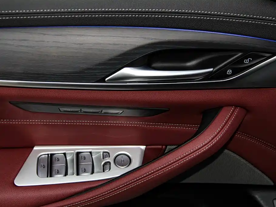 BMW BMW 5 Series 2023 530Li Leading Model M Sport Package 2024 - thumbnail 25