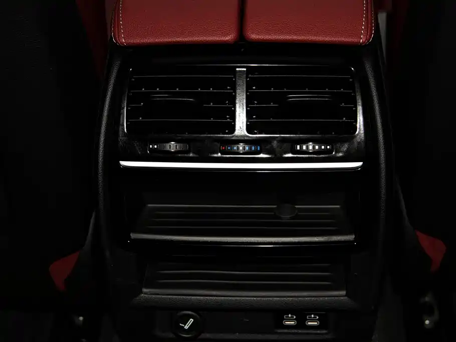 BMW BMW 5 Series 2023 530Li Leading Model M Sport Package 2024 - thumbnail 26