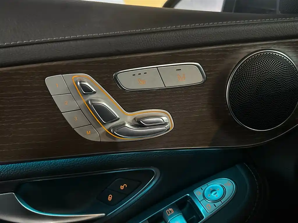 Mercedes-Benz Mercedes-Benz GLC 2022 GLC 300 L 4MATIC Dynamic Model Premium Edition 2022 - thumbnail 16