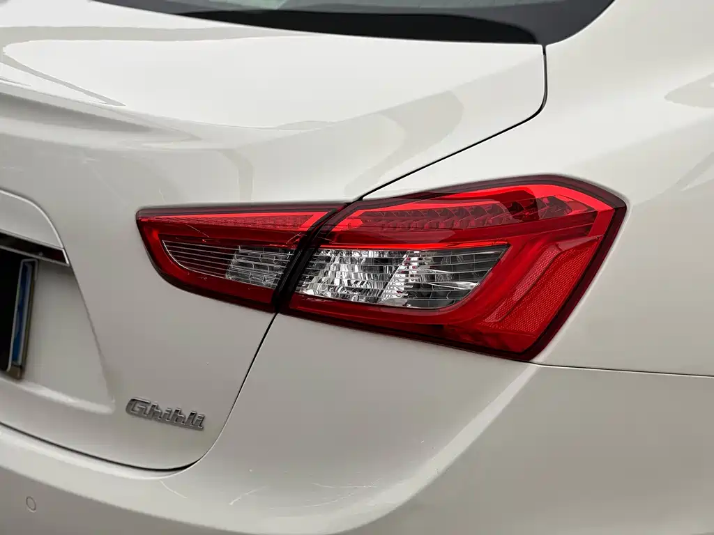 Maserati Maserati Ghibli 2014 3.0T Standard Edition 2016 - thumbnail 4