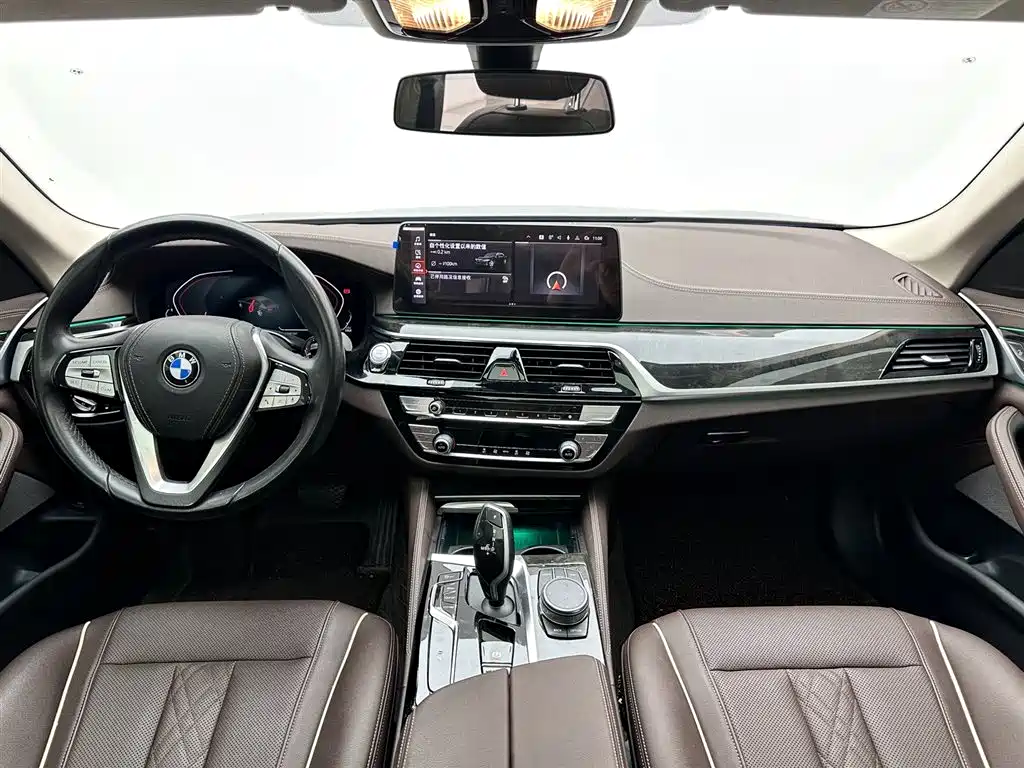 BMW BMW 5 Series 2022 Model Year Facelift 525Li Luxury Package 2022 - thumbnail 10