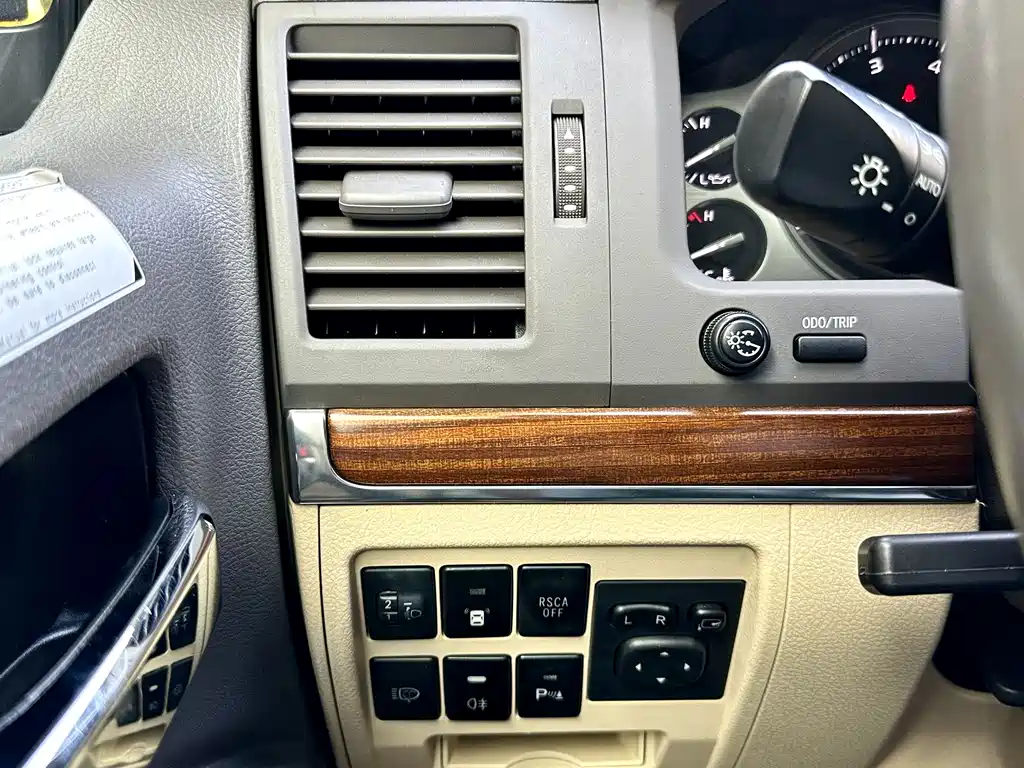 Toyota Land Cruiser (Imported) 2016 Model 4.0L Middle East Version 2016 - thumbnail 19