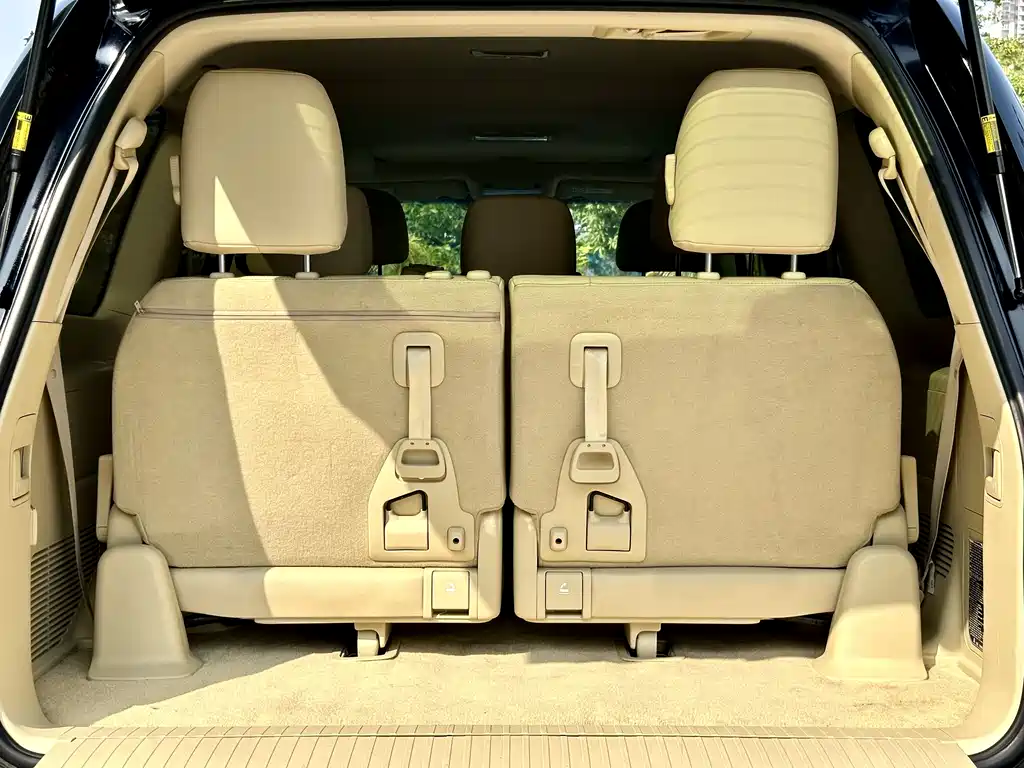 Toyota Land Cruiser (Imported) 2016 Model 4.0L Middle East Version 2016 - thumbnail 26