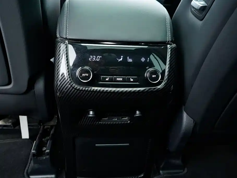 Li Auto Li ONE 2020 Extended-Range 7-Seat Version 2021 - thumbnail 27