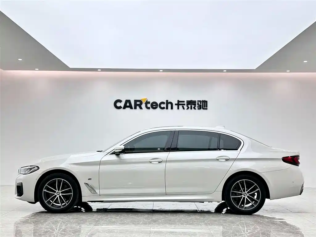 BMW BMW 5 Series 2021 525Li M Sport Package 2021 - thumbnail 2