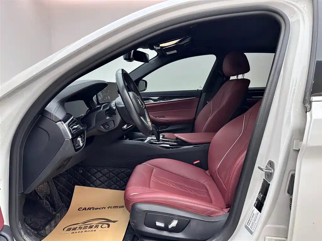 BMW BMW 5 Series 2021 525Li M Sport Package 2021 - thumbnail 8