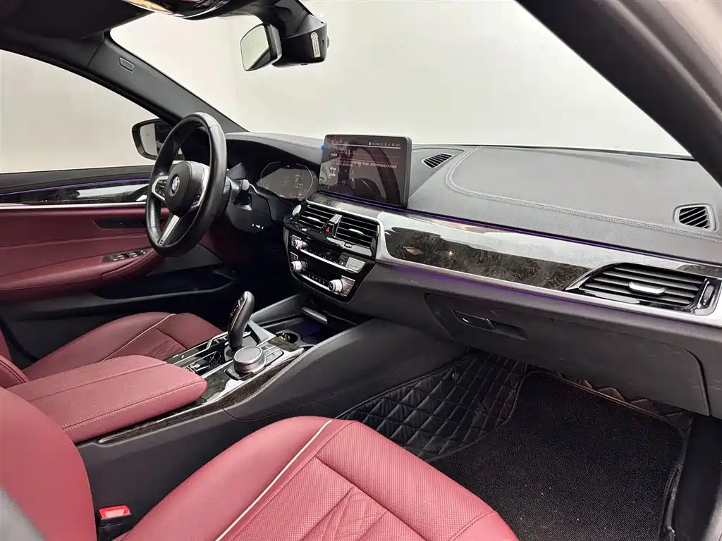 BMW BMW 5 Series 2021 525Li M Sport Package 2021 - thumbnail 11