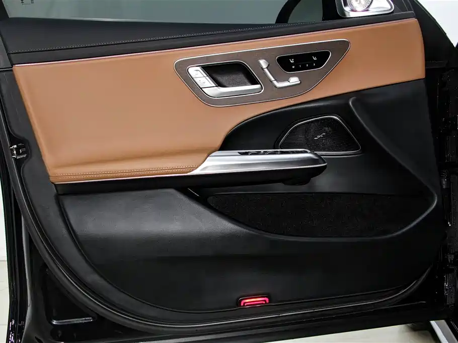 Mercedes-Benz Mercedes-Benz E-Class 2025 E 300 L Fashion Edition 2025 - thumbnail 17