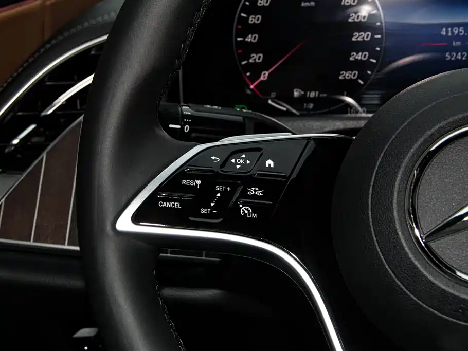 Mercedes-Benz Mercedes-Benz E-Class 2025 E 300 L Fashion Edition 2025 - thumbnail 26