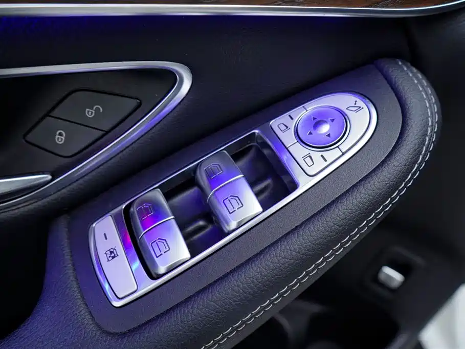 Mercedes-Benz Mercedes-Benz GLC 2022 Facelift GLC 260 L 4MATIC Luxury Edition 2022 - thumbnail 22
