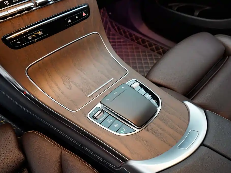 Mercedes-Benz Mercedes-Benz GLC 2022 Facelift GLC 260 L 4MATIC Luxury Edition 2022 - thumbnail 25