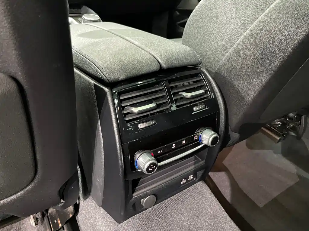 BMW BMW 6 Series GT 2022 630i M Sport Package 2024 - thumbnail 16