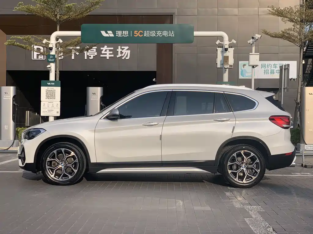 BMW BMW X1 2021 sDrive20Li Premium Model 2021 - thumbnail 20