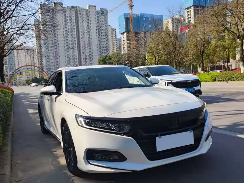 Honda Honda Accord 2018 260TURBO Elite Edition China V 2021 - thumbnail 3