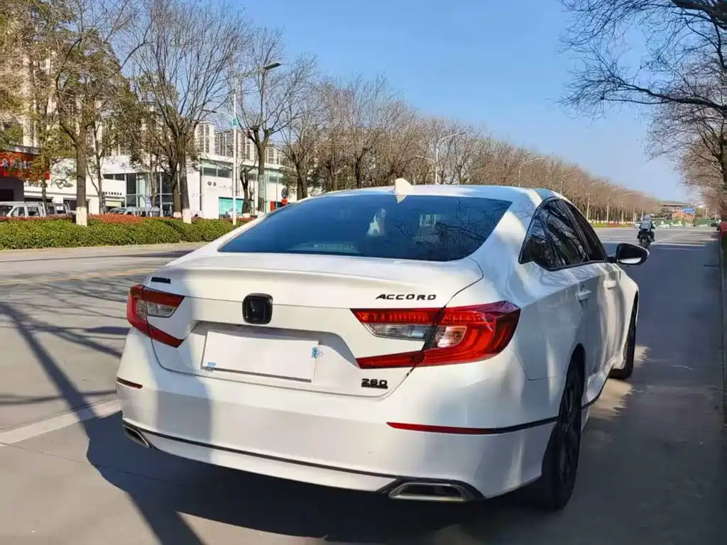 Honda Honda Accord 2018 260TURBO Elite Edition China V 2021 - thumbnail 5