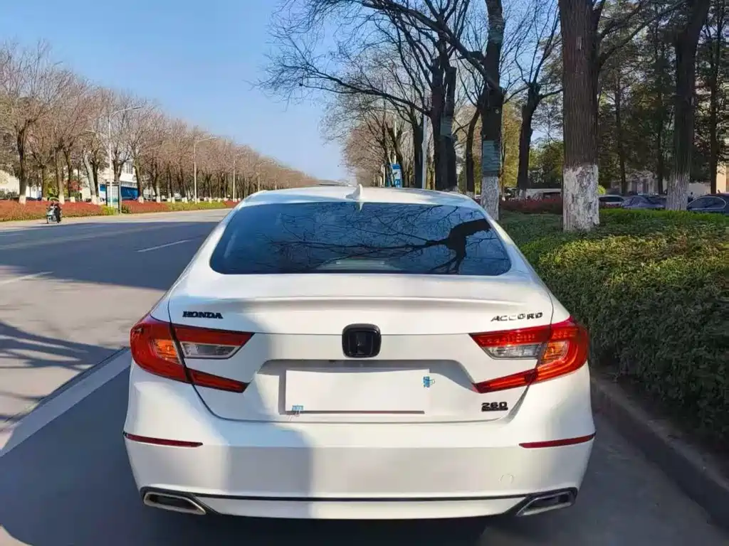 Honda Honda Accord 2018 260TURBO Elite Edition China V 2021 - thumbnail 6