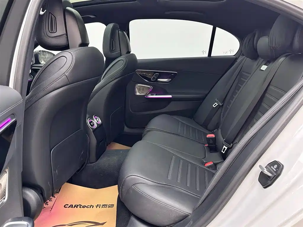 Mercedes-Benz Mercedes-Benz C-Class 2023 C 260 L Night Sport Edition 2023 - thumbnail 9