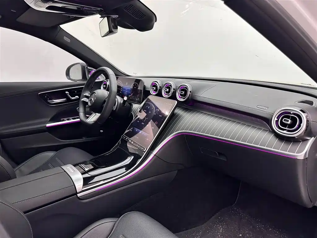 Mercedes-Benz Mercedes-Benz C-Class 2023 C 260 L Night Sport Edition 2023 - thumbnail 11