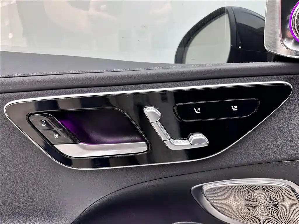 Mercedes-Benz Mercedes-Benz C-Class 2023 C 260 L Night Sport Edition 2023 - thumbnail 16